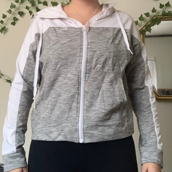 LLD aero athletic zip up - Picture 2 of 4